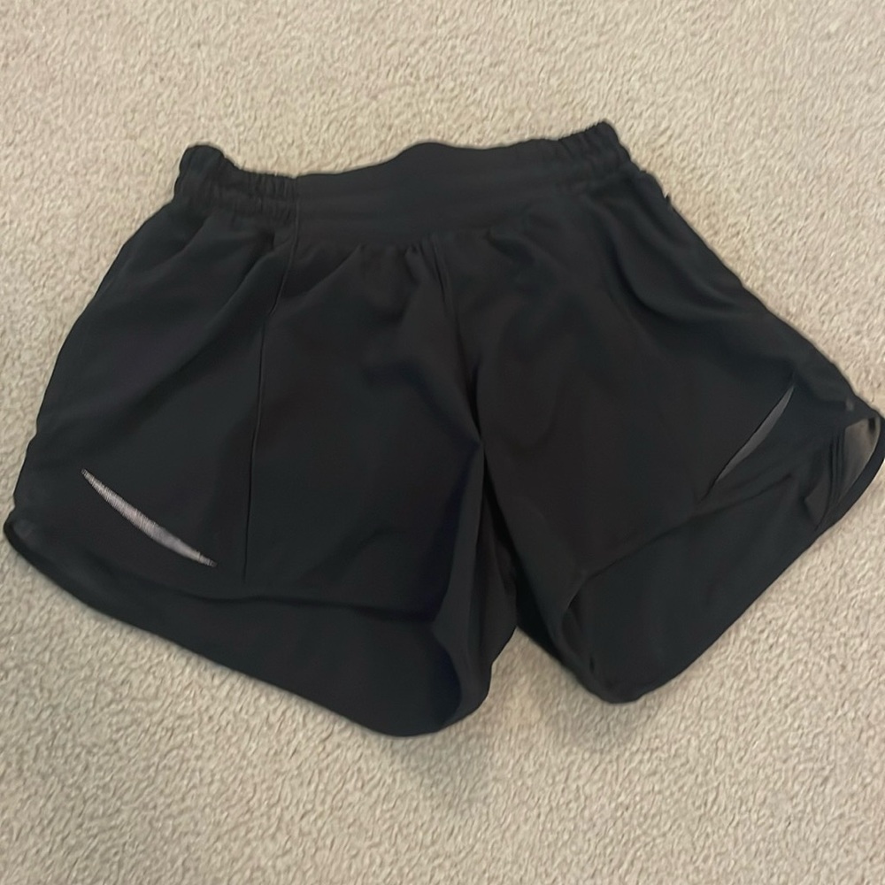 lululemon hotty hot shorts